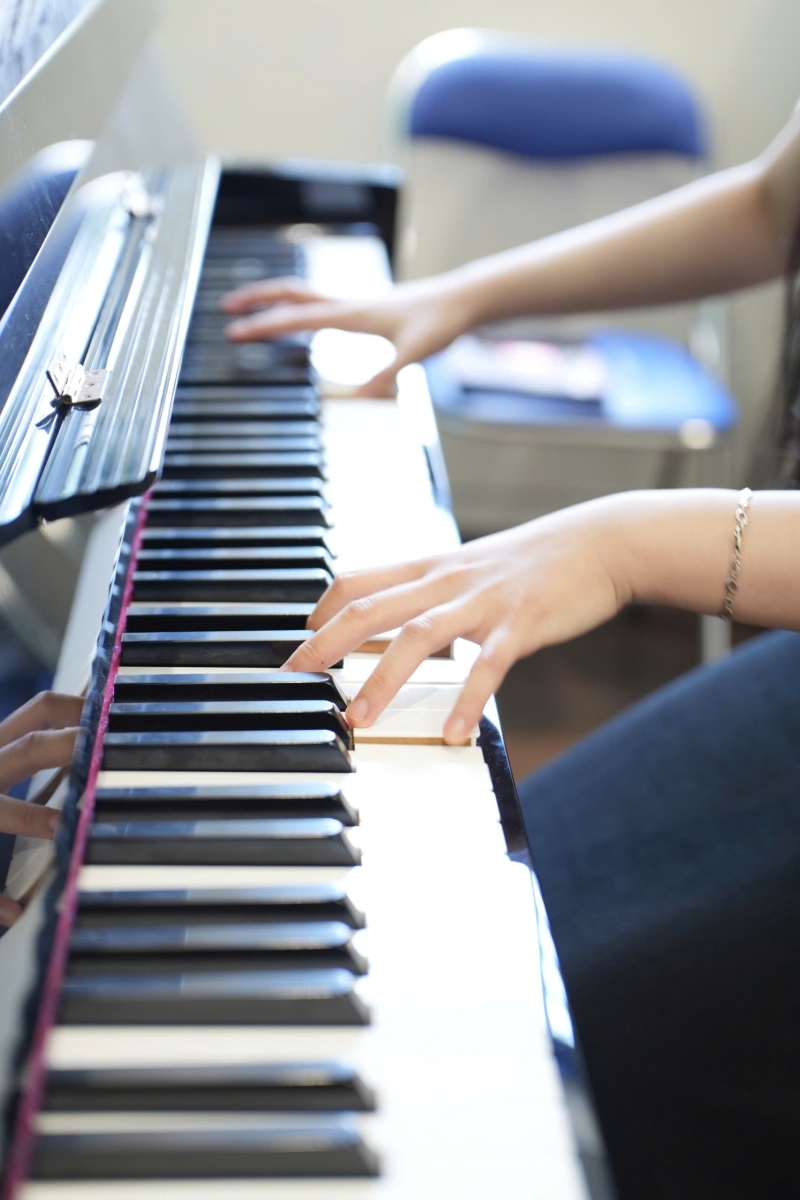 Giáo Viên Piano