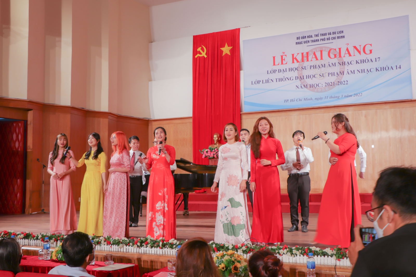 Tiết mục khai giảng lớp SPAN K17 - NV.TPHCM