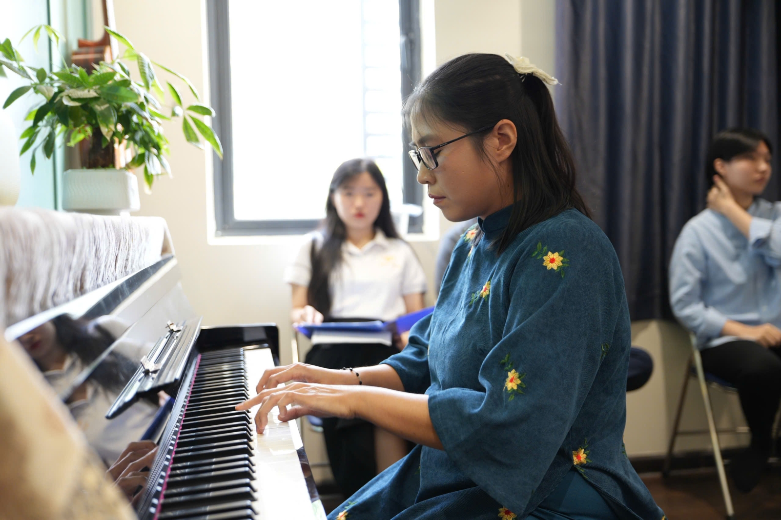 Lớp Piano 1-1