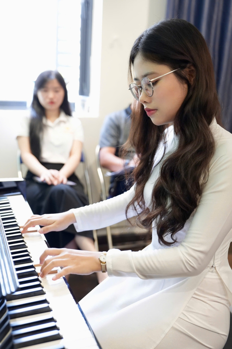Lớp Piano Cổ Điển luyện thi Nhạc Viện