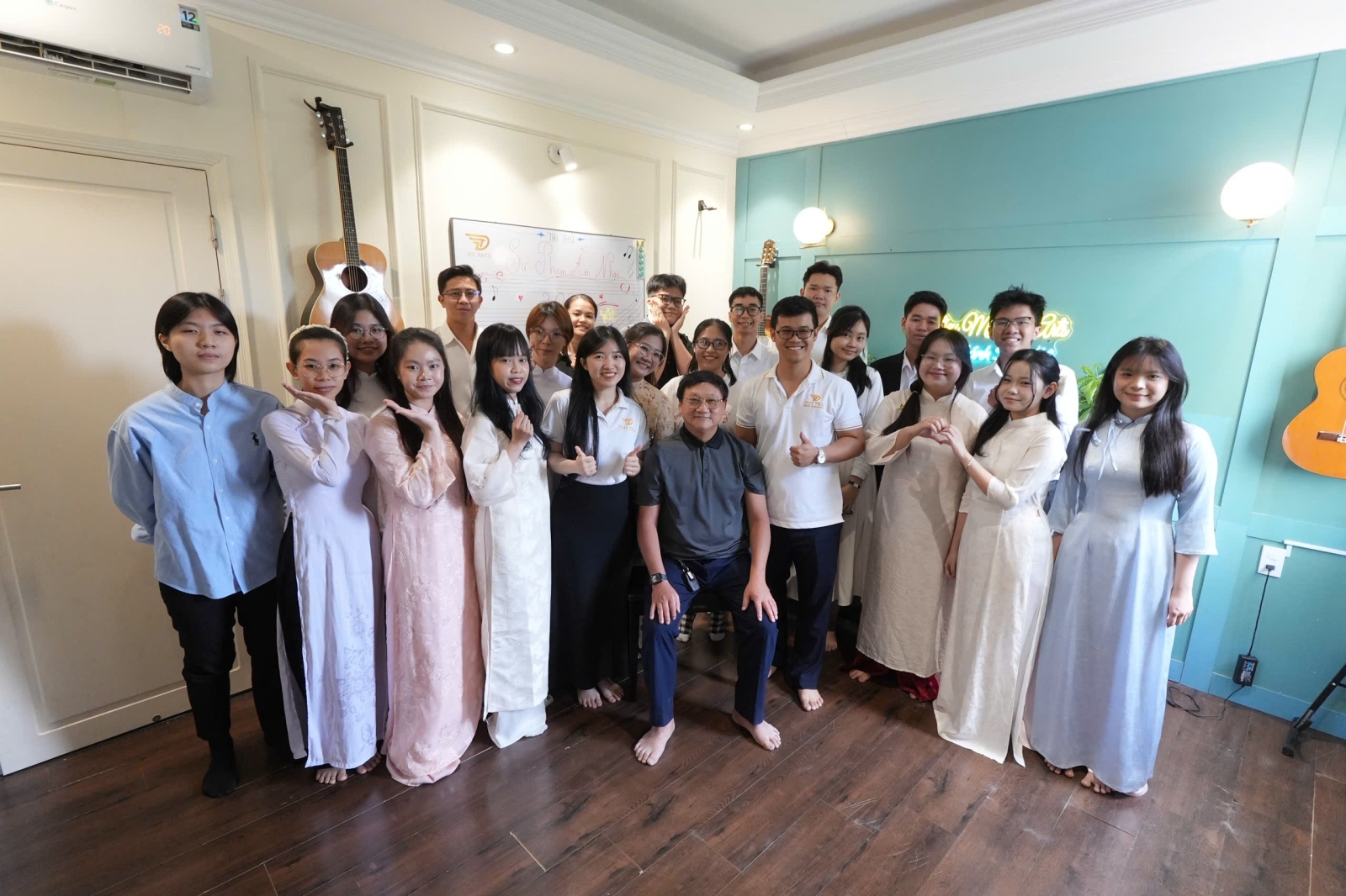 Lớp luyện thi Sư Phạm Âm Nhạc 2026