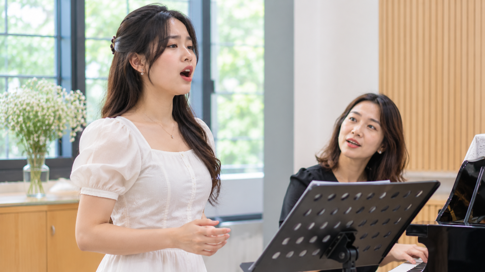 Luyện thanh nhạc giúp thí sinh cải thiện hơi thở, phát âm, cao độ và khả năng biểu cảm