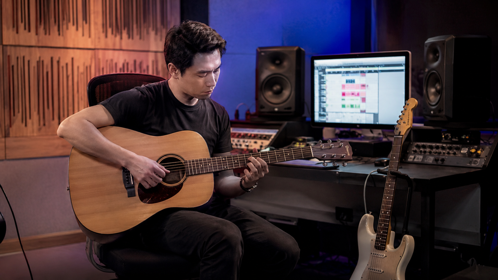 Học viên được lựa chọn nhiều dòng guitar phù hợp với định hướng cá nhân.