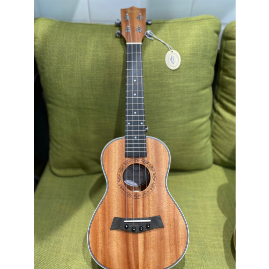 U-Ukelele Fender (390-650)